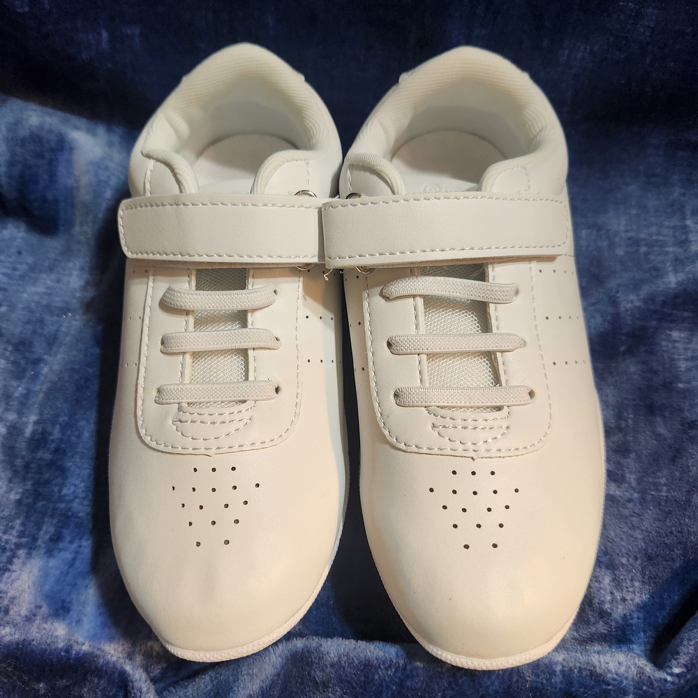 Classic White Kids' Sneakers with Velcro Strap. See Pics For Measurement Sz 2